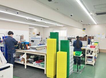 カンダリテールサポート株式会社 関西CSセンター 5530 ↑いろんな職種がある会社ですが…
今回の募集は「社内でのシンプル作業」のみ！
髪色・ネイル・ピアスも自由です♪