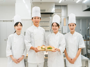 株式会社トラストファミリー 津営業所【002】　※勤務地：三重県津市 TS-190※ 夕方から5時間だけ！！50代・60代も活躍中！副業・WワークOK！
※画像イメージ