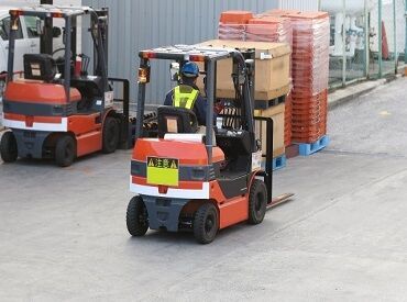 株式会社キャリアップ 勤務地：兵庫県西宮市有野町 落ち着いた雰囲気の職場！
スタッフ同士の仲は非常に良く、
お互いに助け合いながら業務を進めています◎
※画像はイメージです