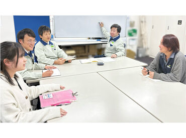 株式会社トランスシティサービス　幸手営業所 男性社員が多数活躍中！物流業界の経験は不問！
お客様や、現場の倉庫スタッフとやりとりをしていただくお仕事です！