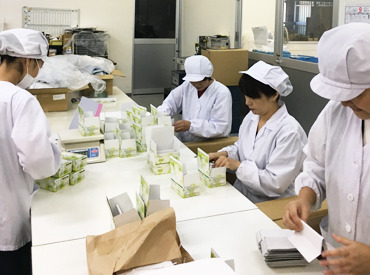 日本ウェルプロダクツ株式会社 複数名で作業をするので、未経験の方も安心！『この製品ってこの箱でしたっけ…？』など、わからないこともすぐに解決します★