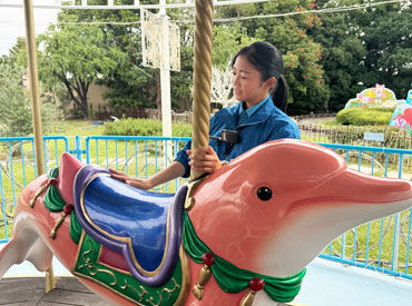 ＼1日3時間からOK／
学校や本業などと両立できます◎
無理せずに楽しく勤務することができます！