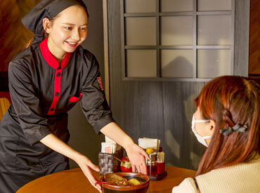 蔵出し味噌 麺場 田所商店 豊田店 ≪丁寧な研修制度あり！≫
"らーめん好き"であれば大歓迎◎
経験や資格は必要ありません！
ひとつひとつ丁寧に教えていきます♪