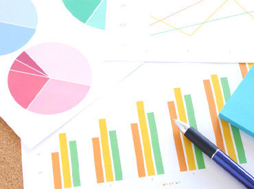 企業経営や業務効率化などに関する
幅広い講座を提供しているので、
働きながら専門知識を学べます◎
※写真はイメージ