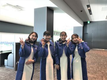 株式会社ヤマト ※勤務地:BOAT RACE とこなめ 【0002】-2 20代の女性スタッフが中心に、
大学生・フリーターさんから子育て中の主婦・主婦さんまで、
様々なライフスタイルの方が活躍中♪