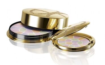 コスメブランド
Elegance(エレガンス)