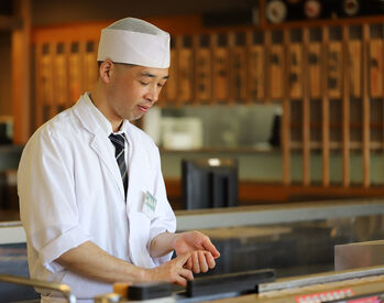 ◇ サポート体制もバッチリ ◇
社員がしっかりフォローするので
初バイトの方も安心してご応募くださいね♪