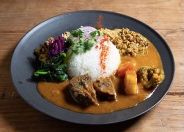 レシピありの製造・仕込み！
スパイスカレーやレトロプリン、ケータリングの製造をお願いします！