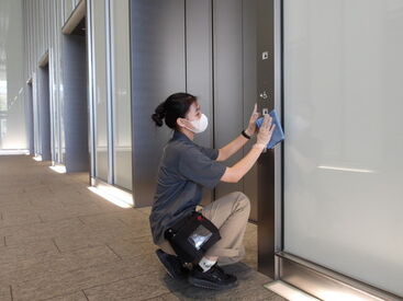 株式会社ケイミックス_2838（勤務地：NEWoman高輪） 20～50代まで幅広い年代の方が活躍中♪
未経験からスタートした方もたくさん！
やりがいを感じられるお仕事です！