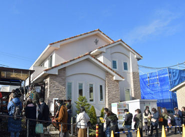 **未経験の方、歓迎!**
『パンが好き』『憧れのパン屋さんで働きたい』
など…キッカケはなんでもOK♪