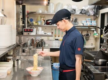 幸楽苑　平店 ＼オープニングスタッフ募集中／
未経験＆ブランク有の方も大歓迎！
面接時は履歴書不要◎手ぶらで面接へ！