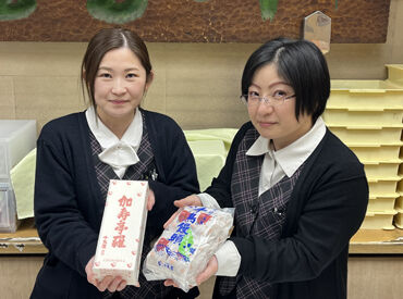 千鳥屋本家　新天町本店 ご自宅用～贈答用まで
お客様のご要望はさまざまです★
素敵な笑顔で接客をお願いします◎