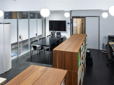 コスモ企画株式会社 ＼未経験大歓迎！デザインアシスタント募集！／
専門知識や経験は一切不要◎
未経験からデザイン業界で働いてみませんか♪