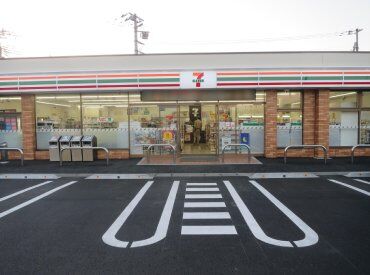 セブンイレブン 南アルプス藤田店 当店は、フリーシフト制です。学校行事等考慮したうえで自分で勤務日・時間を選べます。