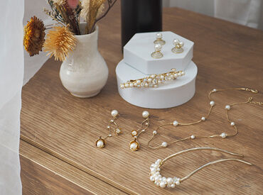 MUK MOCABROWN赤羽 ＼人気のアクセサリーショップ♪／
販売経験がない方も大歓迎！
オシャレOK、従業員割引など、
働きやすさ満載のお店です◎