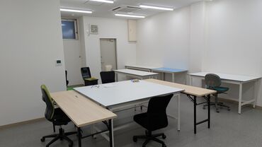 新オフィスはこんな感じ♪
「週3日でガッツリ（1日8h）」
「週4日で時短（1日6h）」
など、柔軟に選べます♪