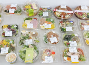 車通勤OK＆無料駐車場完備★
送迎もあるので、通勤が心配な方もご安心ください♪