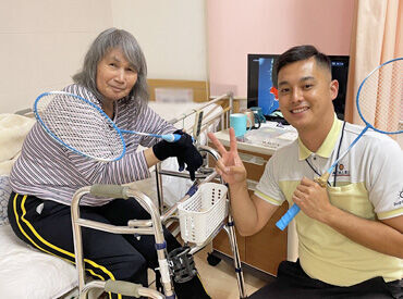 デイサービスセンター美原おきなわ 安定してシフトに入れます◎
もちろん、ご家族都合のお休みも考慮します！
正社員登用あり！希望する方はご相談下さい！