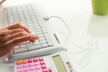 株式会社ピーシーサポートサービス 無理なく勤務できる時間帯で働きやすい◎
休みたい日もしっかり申告できます !!
⇒プライベートも充実できます♪