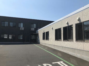 大宮三橋ケアセンターそよ風 ＼正規フルタイム社員の募集です！／
30～50代を中心に、全世代のスタッフ在籍！
世代を超えて、自然と打ち解けられる職場です＊