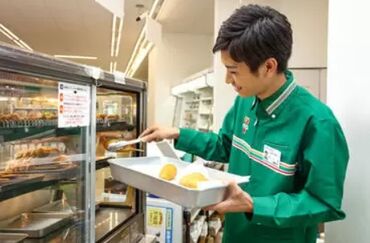 オーナーと社員2名、ベテランスタッフ多数の職場です!
未経験者でもしっかりサポートいたします♪