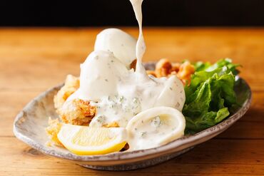 アツアツなまかないはぜ～んぶ無料!
とってもSTAFF想いの店長です◎