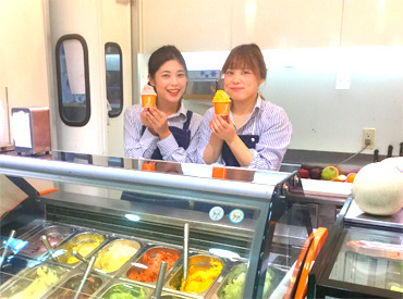 お店はタウンセブンの地下1階★
駅スグなので雨にも濡れず、とっても便利です！
スムージーを無料で飲んで健康に！？◎