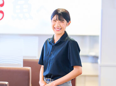 \学生~フリーターまで幅広く募集中/
学歴・年齢・経験問いません!
バイト未経験の方ももちろんOK
しっかりフォローします!