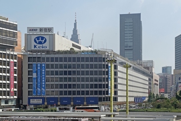 京王百貨店　新宿店 短期限定のお仕事！
とってもカンタンなお仕事なので経験はいりません！
10～50代まで毎年活躍中！
