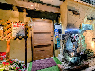 応募は【履歴書不要】です★
サクッとスピーディーに応募に進めるのが嬉しい◎
是非、お気軽にご応募下さいね！