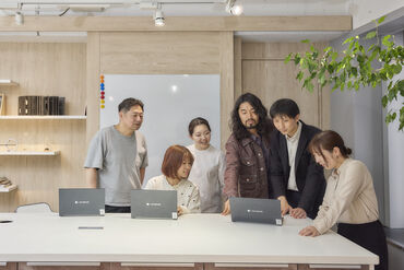 とどくすり薬局内オフィス 私たちと一緒に働きませんか？
◆PCを用いた事務業務がメイン！
未経験の方も、できることからスタートしていただきます♪
