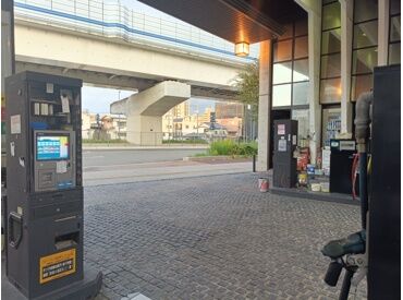 シフトは自己申告制★
学校の予定に合わせて働けます☆
まずは希望のペースを教えてください♪