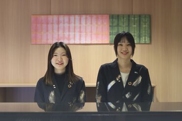 株式会社ホテルエムズ　※勤務地：京都駅エリア ゜*＼和気あいあいとした雰囲気です／*゜
みんな仲良く働いています！
新しいお友達もできるかも！？