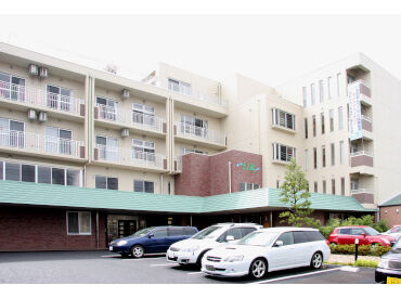 戸田ケアコミュニティそよ風 ＼正規フルタイム社員の募集です！／
30～50代を中心に、全世代のスタッフ在籍！
世代を超えて、自然と打ち解けられる職場です＊