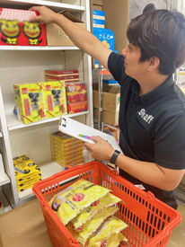 Wワークや副業OK！
スキマ時間に働こう♪
マイカー通勤可◎