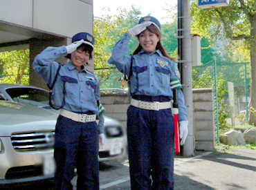 警備保障・有限会社プラス 未経験からスタートの先輩も多数在籍中☆
難しいことは一切ありません！
安全を大切に、地域に役立つお仕事をしませんか？