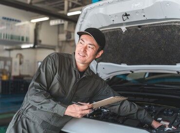 明るく元気なスタッフが多く、初めてでも質問しやすい雰囲気♪
わからないことはすぐに聞ける環境です★
※画像イメージ