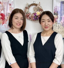 CPサロンelite本店 ≪未経験から始められます≫
無資格・経験は不要です◎
働きながら自然と美容知識が身につきます♪