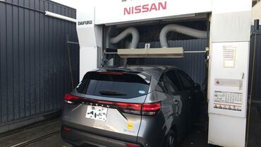 体を適度に動かしながら
無理なく続けられる洗車のお仕事です！
特別な経験は必要なく
丁寧に作業できれば大丈夫。