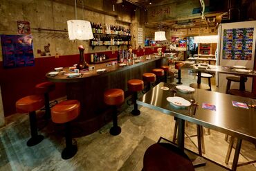 \志望理由はなんでもOK!/
通学路の途中で通いやすい!お料理が好き!副業と両立したい!など…
働きたい気持ちを尊重します♪