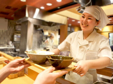 ふたば製麺【コレド室町テラス】 安心してお仕事をスタートできるよう先輩スタッフが丁寧にフォローします！