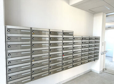 \未経験OK!すぐ慣れます/
会館集合→みんなで配布エリアへ車移動!
グループで配布するのでご安心くださいね◎