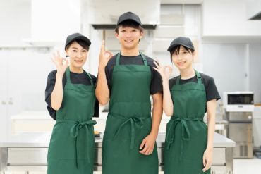 株式会社三越伊勢丹ヒューマン・ソリューションズ　福岡営業所 ★総菜の販売のお仕事
「食が好き・人と話すお仕事がしたい」
気になる方はぜひご応募ください！
