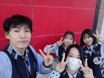 つかさ神崎店 未経験スタート大歓迎♪
パチンコ店に入ったことがない方も、
ルールがわからない方も大丈夫！