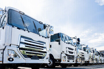 月収30万円以上可能★夜勤なし×固定ルート配送♪