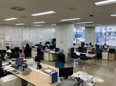 九電ネクスト株式会社　佐賀契約・料金センター 主婦、初心者、フリーターの方も大歓迎！
経験ゼロからスタートしているスタッフも多数在籍。
やさしく始められる事務ワークです
