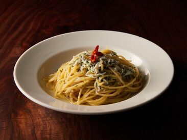 モダンでおしゃれな雰囲気な空間♪
まずは面接で色々お話しましょう!