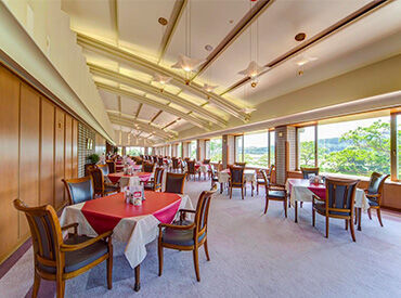 ザ・クイーンンズヒルゴルフクラブ 季節に合わせた和・洋・中など様々な料理を提供しています。