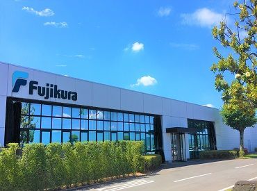 高時給×短期で効率よく稼げます◎
土日は毎週お休みなので、
ご家庭やプライベートの予定も立てやすい環境です♪