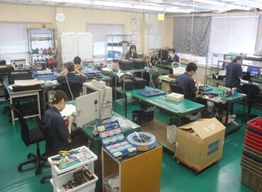 株式会社　岩木電子工業 技術者としての知識とスキルを養えるお仕事！
スポーツ好きな代表と一緒に明るく現場を盛り上げてくれる仲間を大募集♪